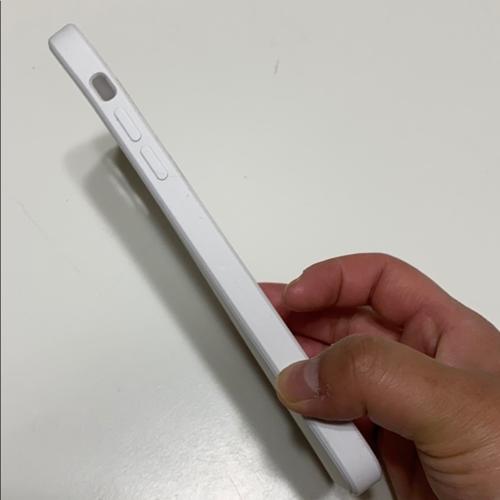 Silicone Case - Picture 9 of 10